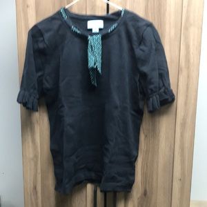 CeCe top size Medium